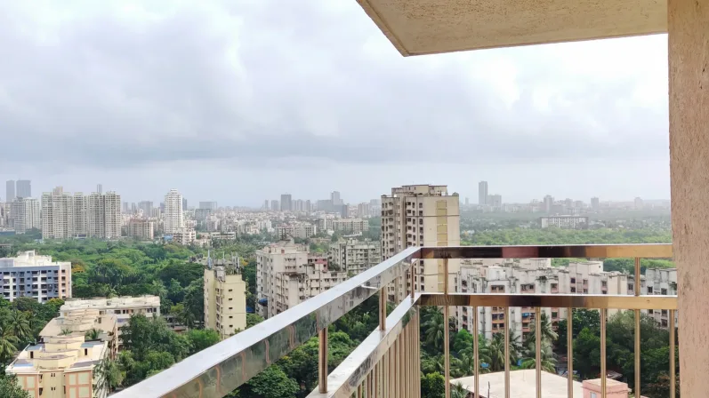 Balcony after invisible grill installation